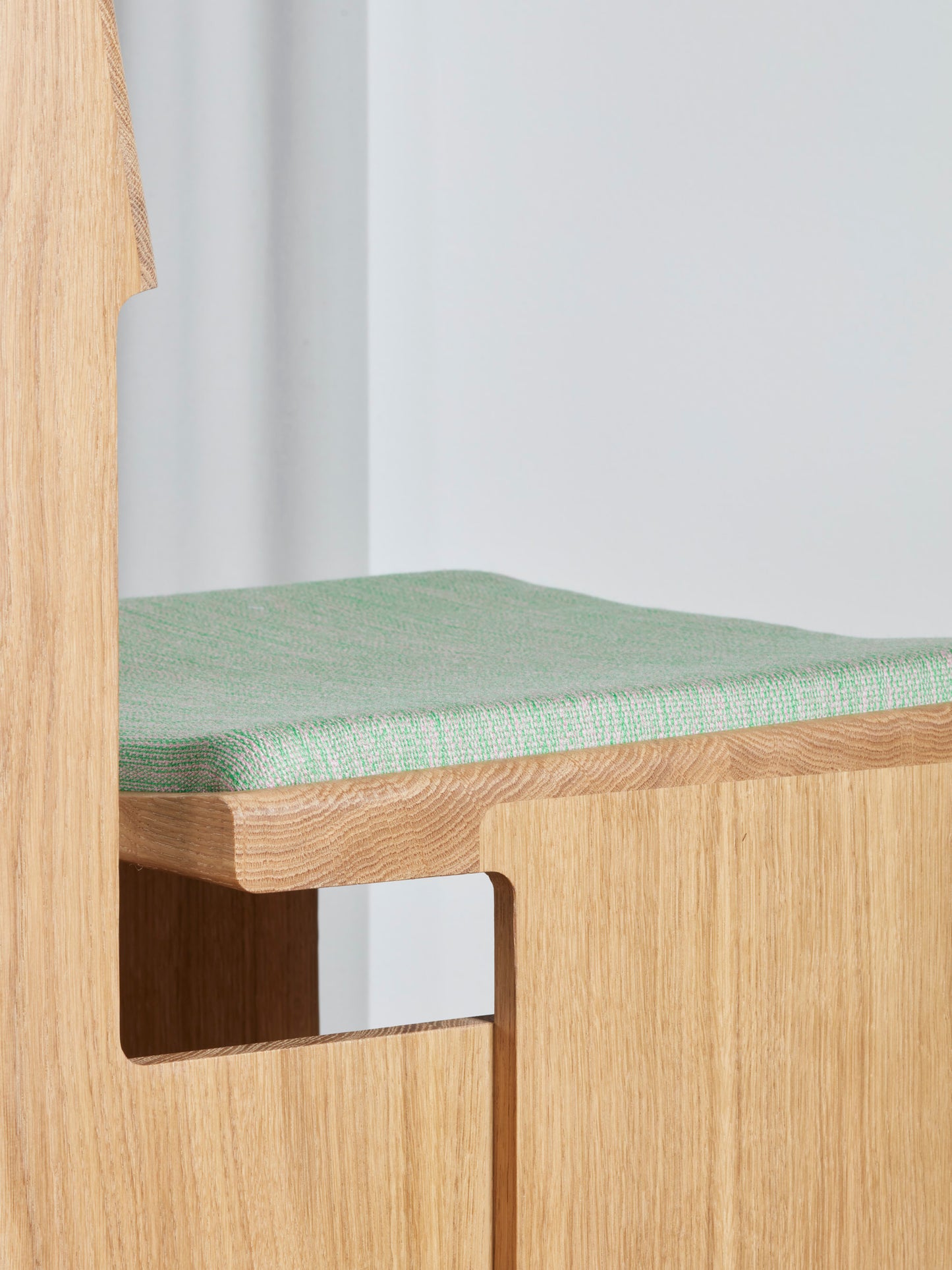 Drift Chair Oak