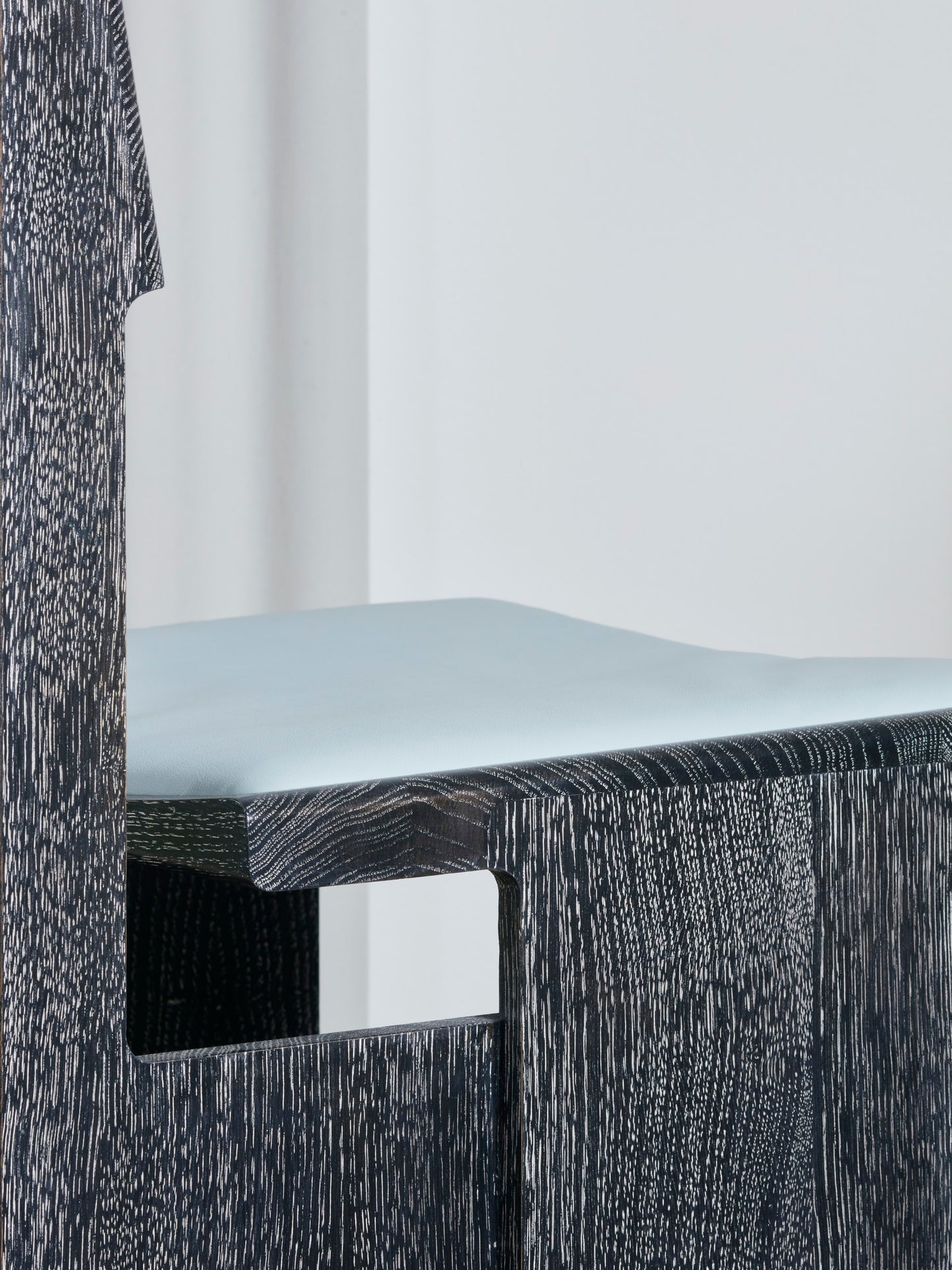 Drift Chair Black-stained Oak