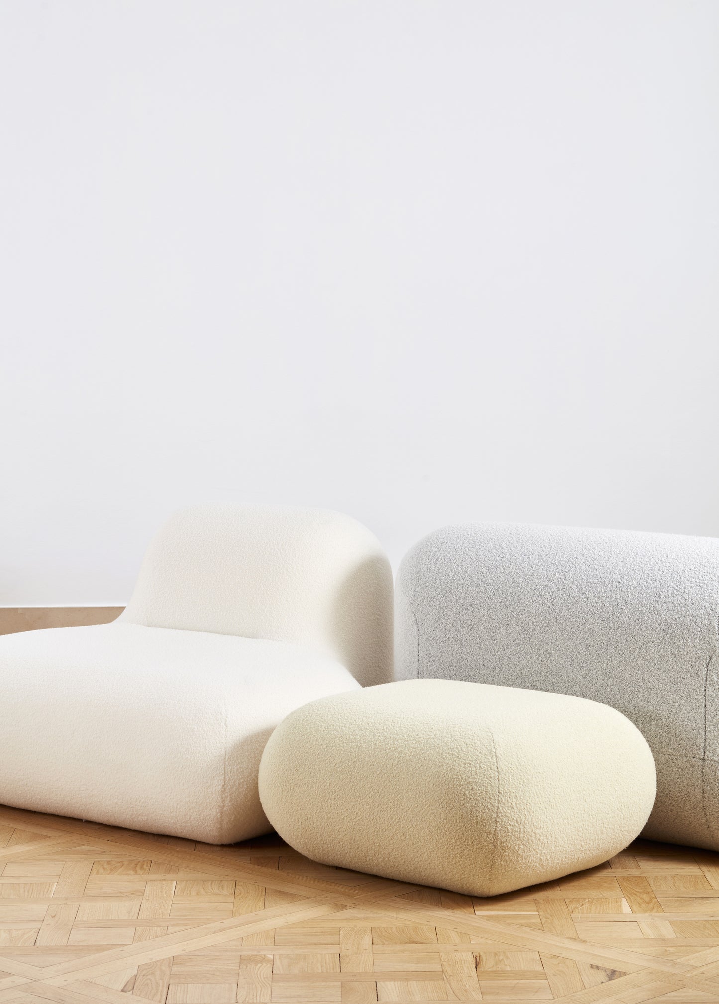 Achille Ottoman