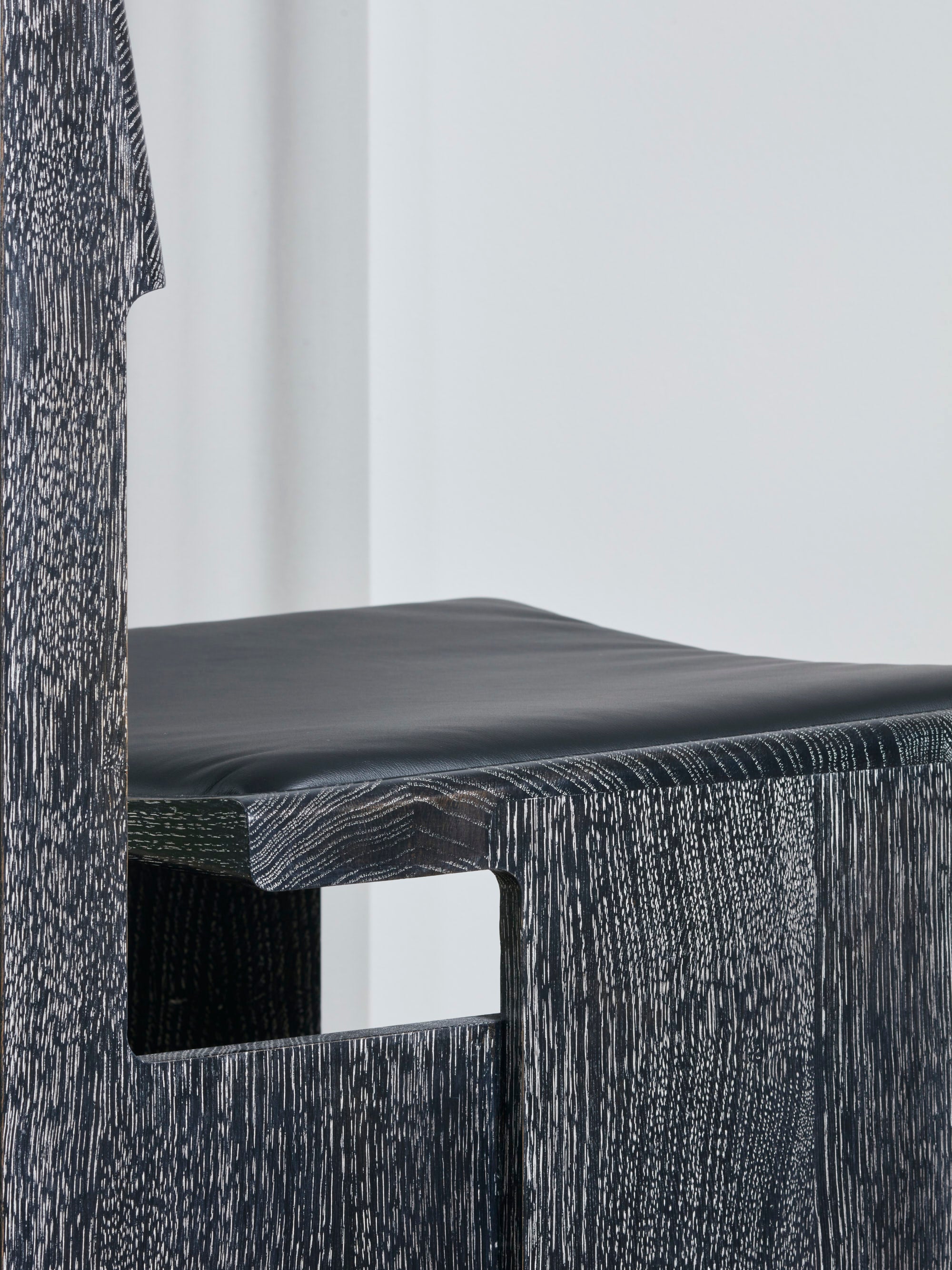 Drift Chair Black-stained Oak – Theoreme Editions