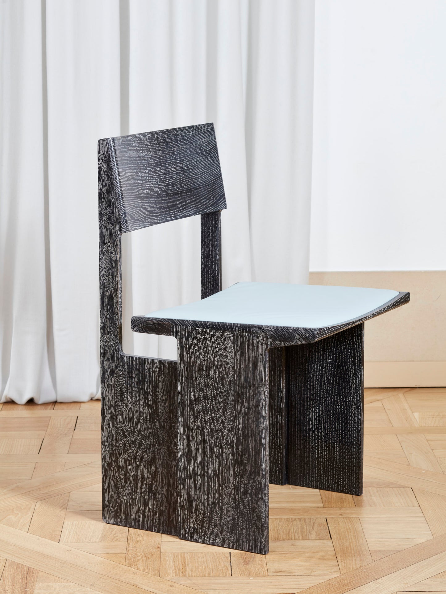 Drift Chair Black-stained Oak