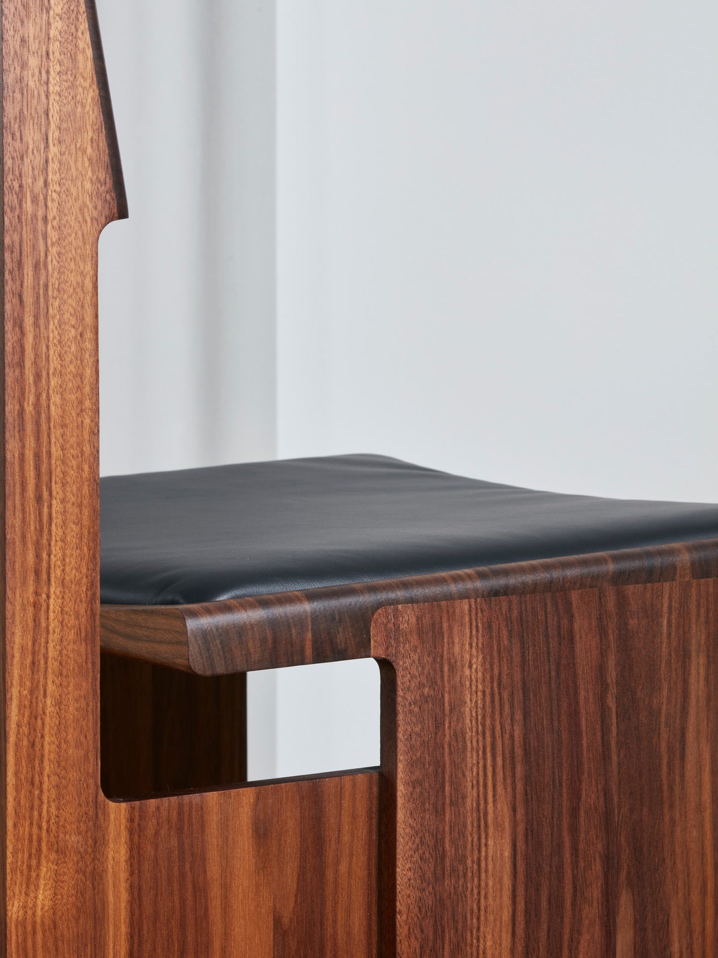 Drift Chair Walnut