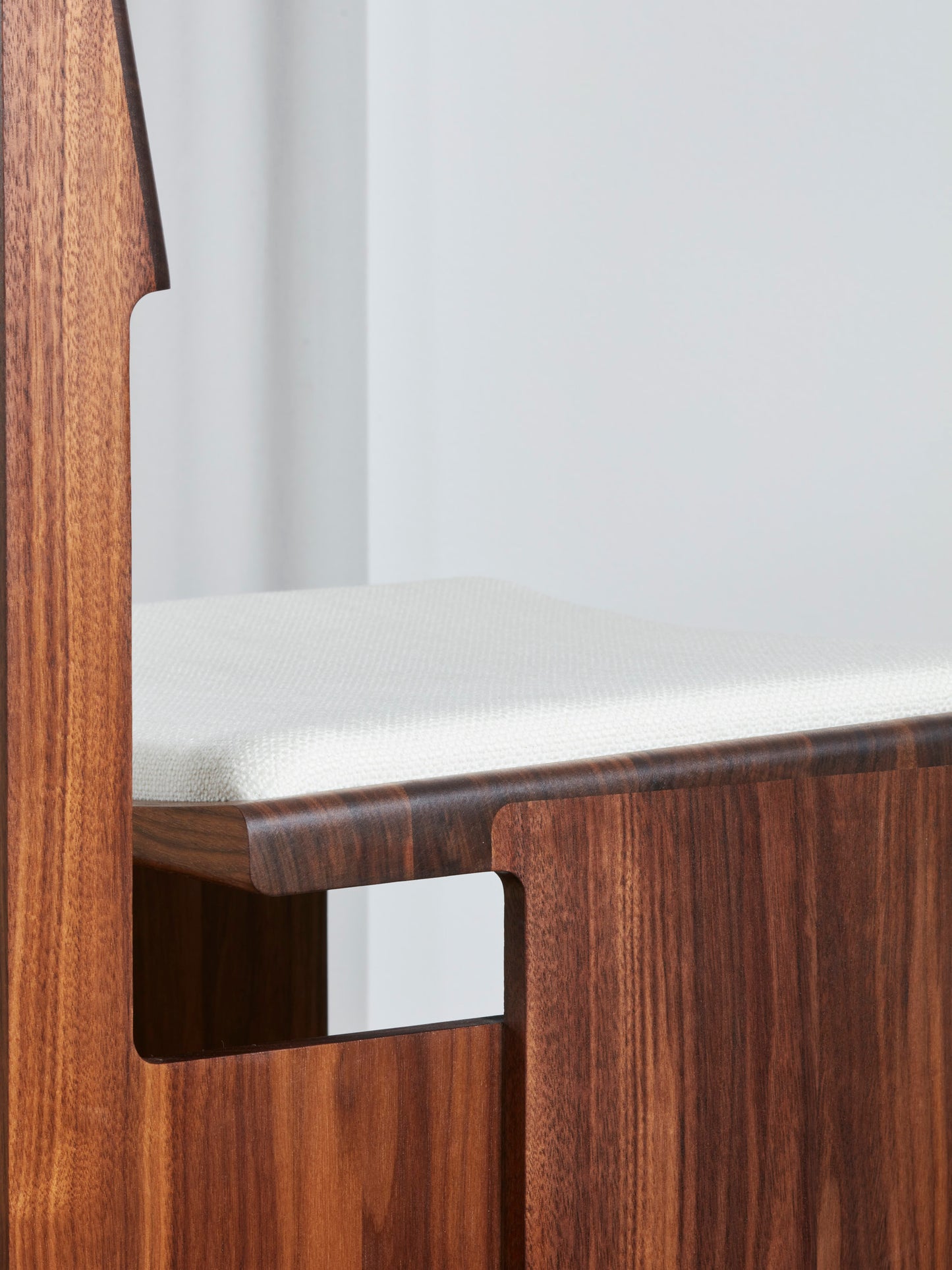 Drift Chair Walnut